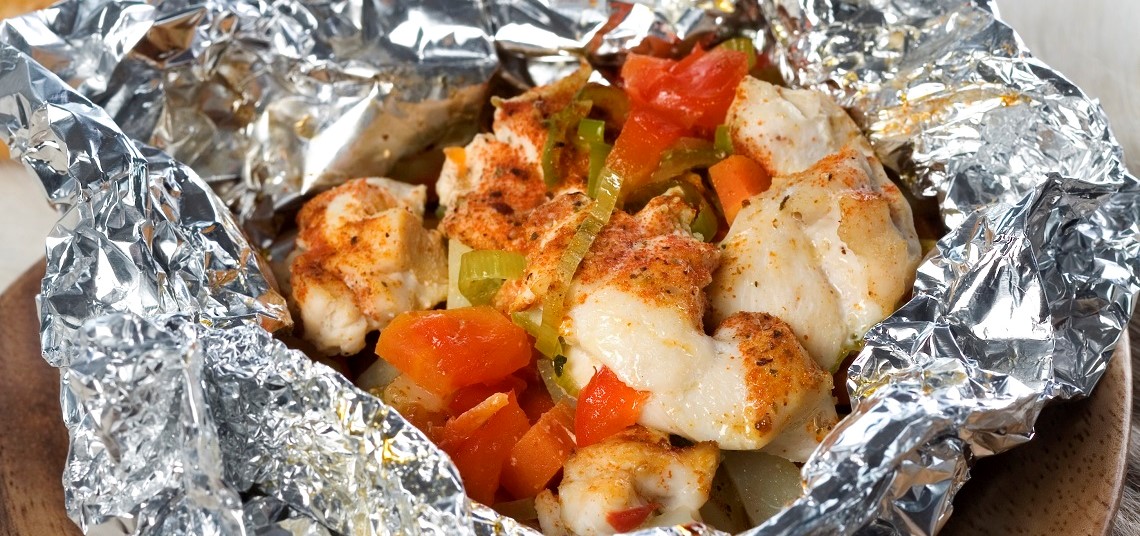 Foliepakke på bål eller grill